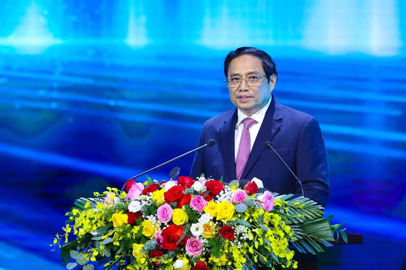 Thủ tướng: Xây dựng và nâng tầm thương hiệu quốc gia là nhiệm vụ cấp bách và chiến lược